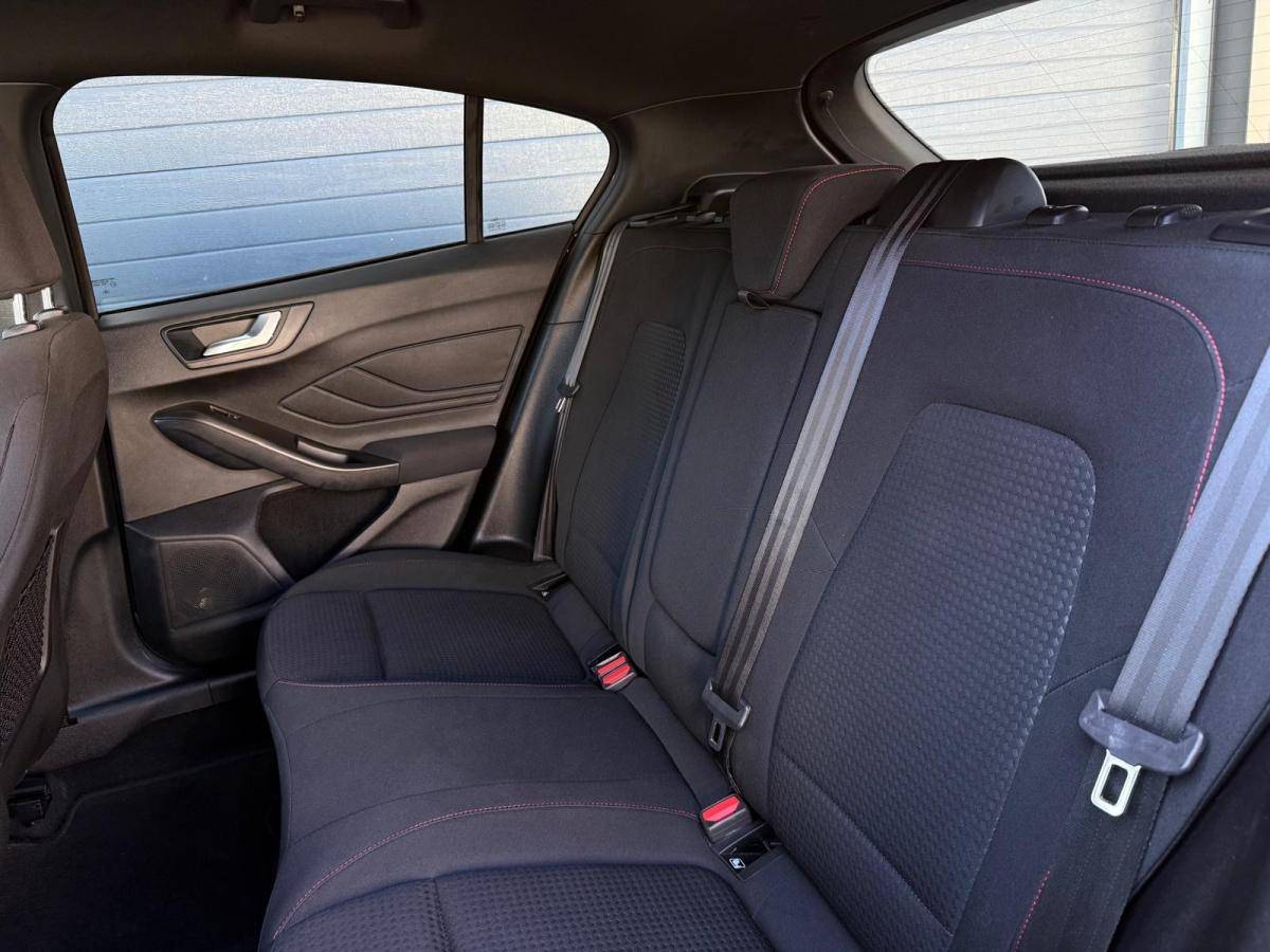 ford-focus-2022-gasolina-998cc