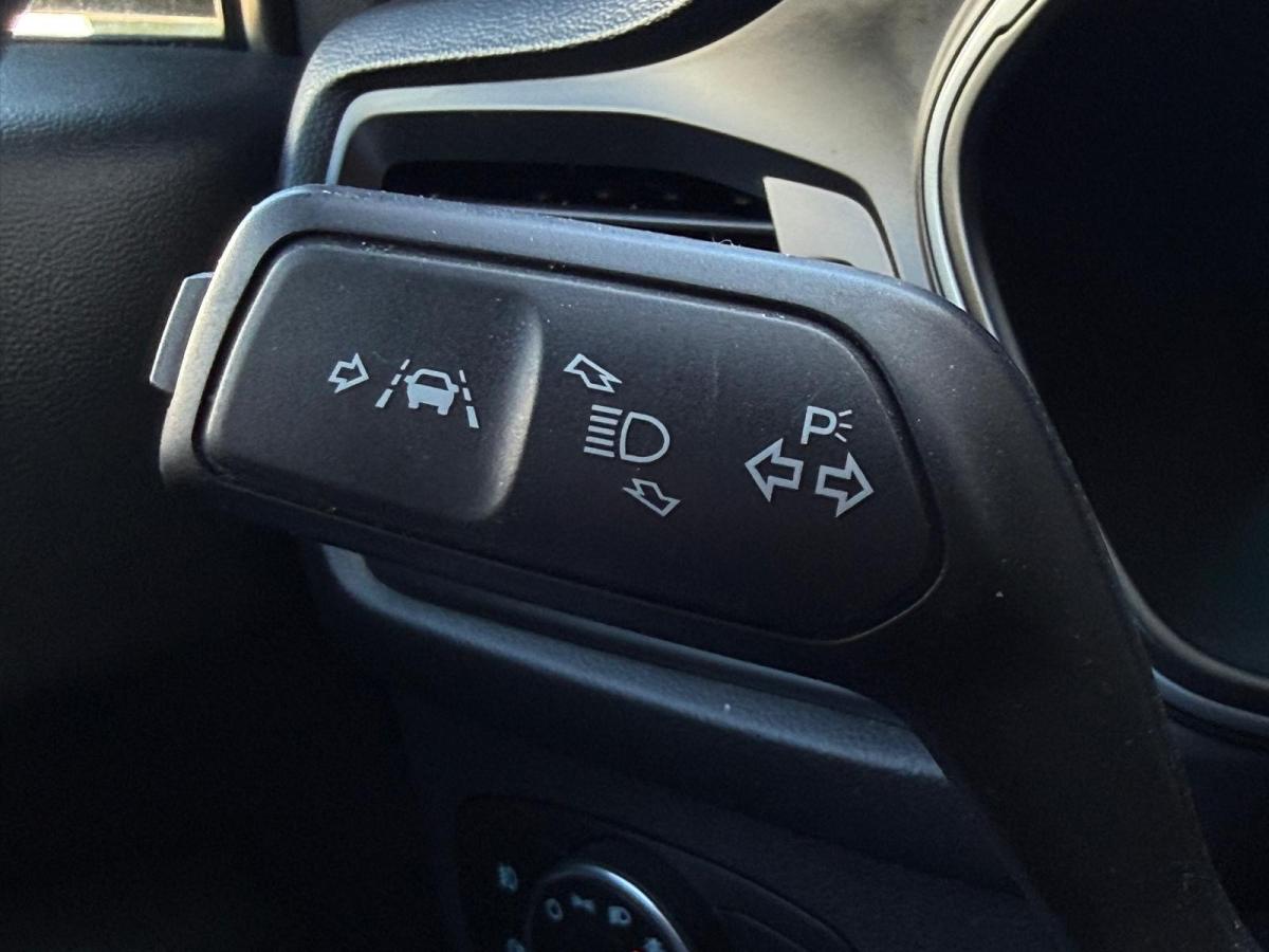 ford-focus-2022-gasolina-998cc