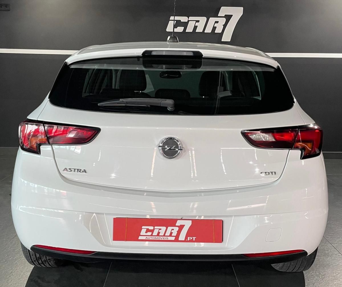 opel-astra-2017-diesel-1598cc