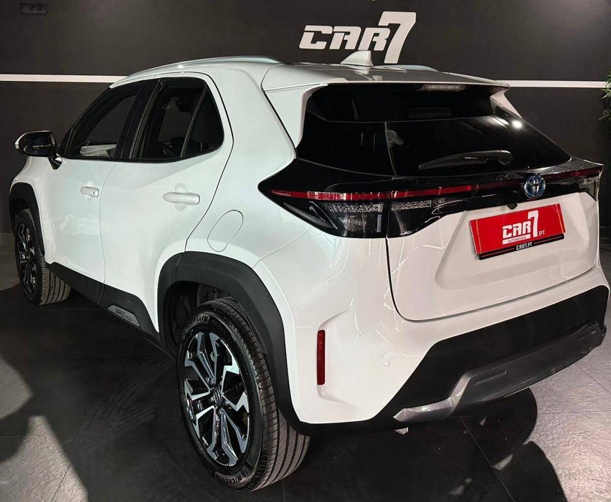 toyota-yaris-cross-2022-hibrido-a-gasolina-1490cc