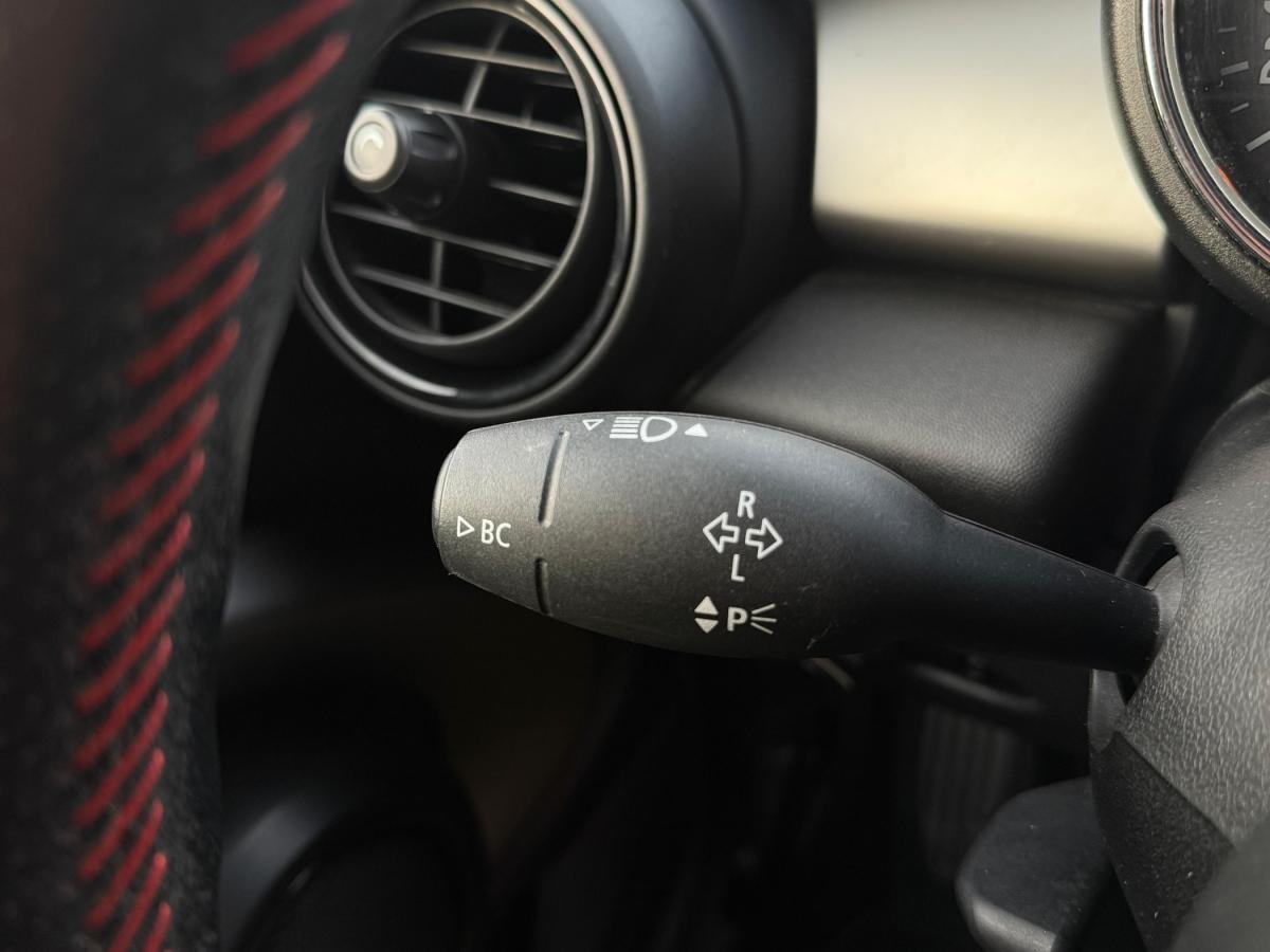 mini-cabrio-2018-diesel-1496cc