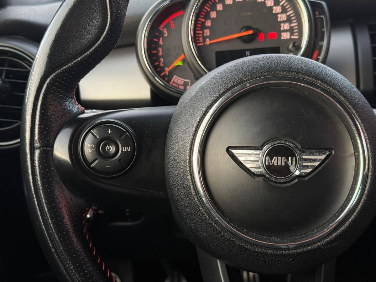 mini-cabrio-2018-diesel-1496cc