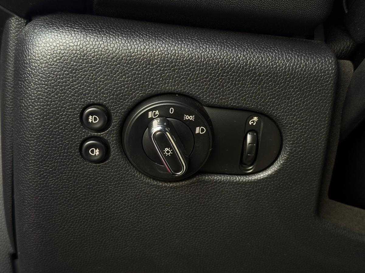 mini-cabrio-2018-diesel-1496cc