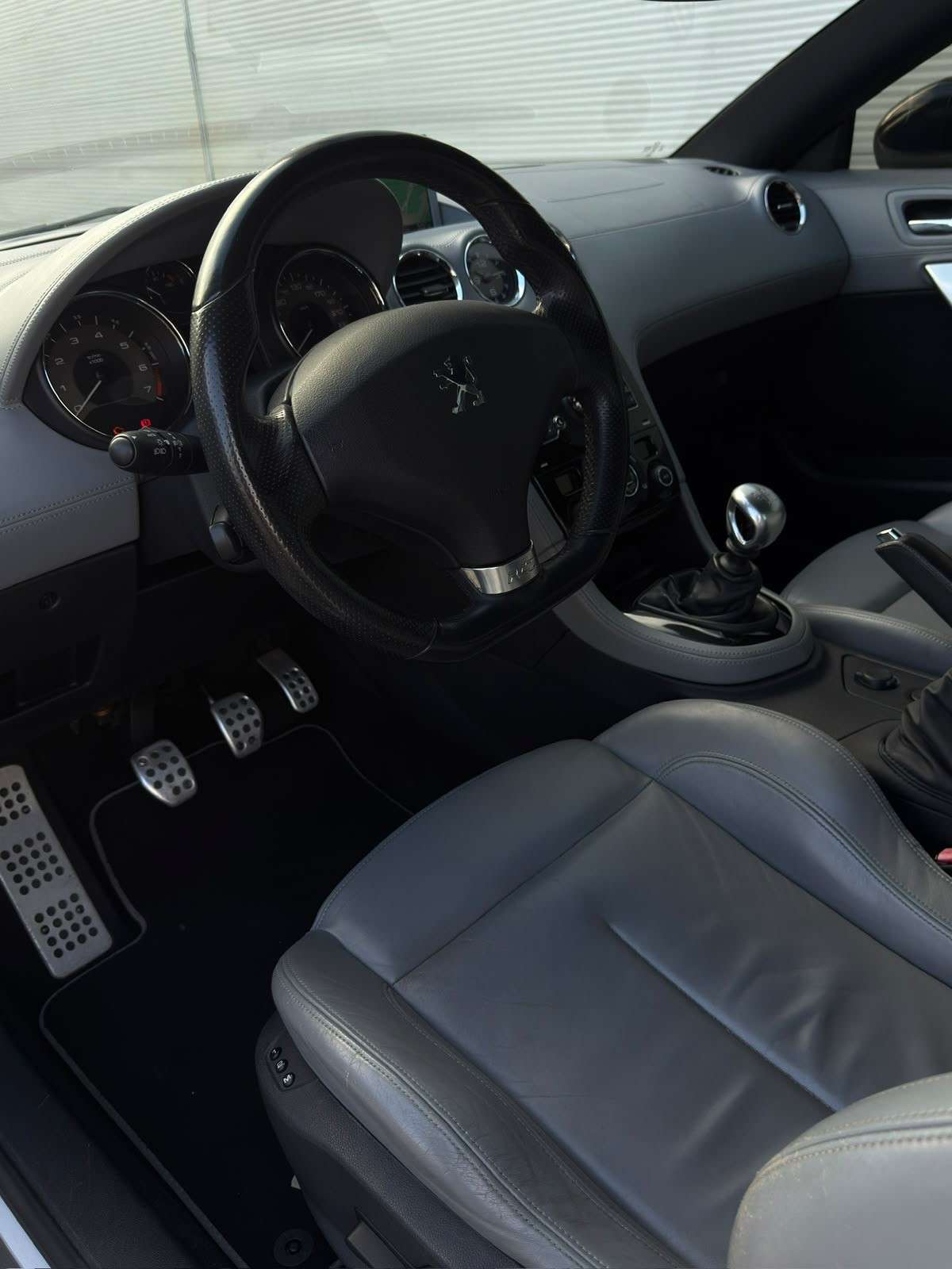 peugeot-rcz-2011-gasolina-1598cc