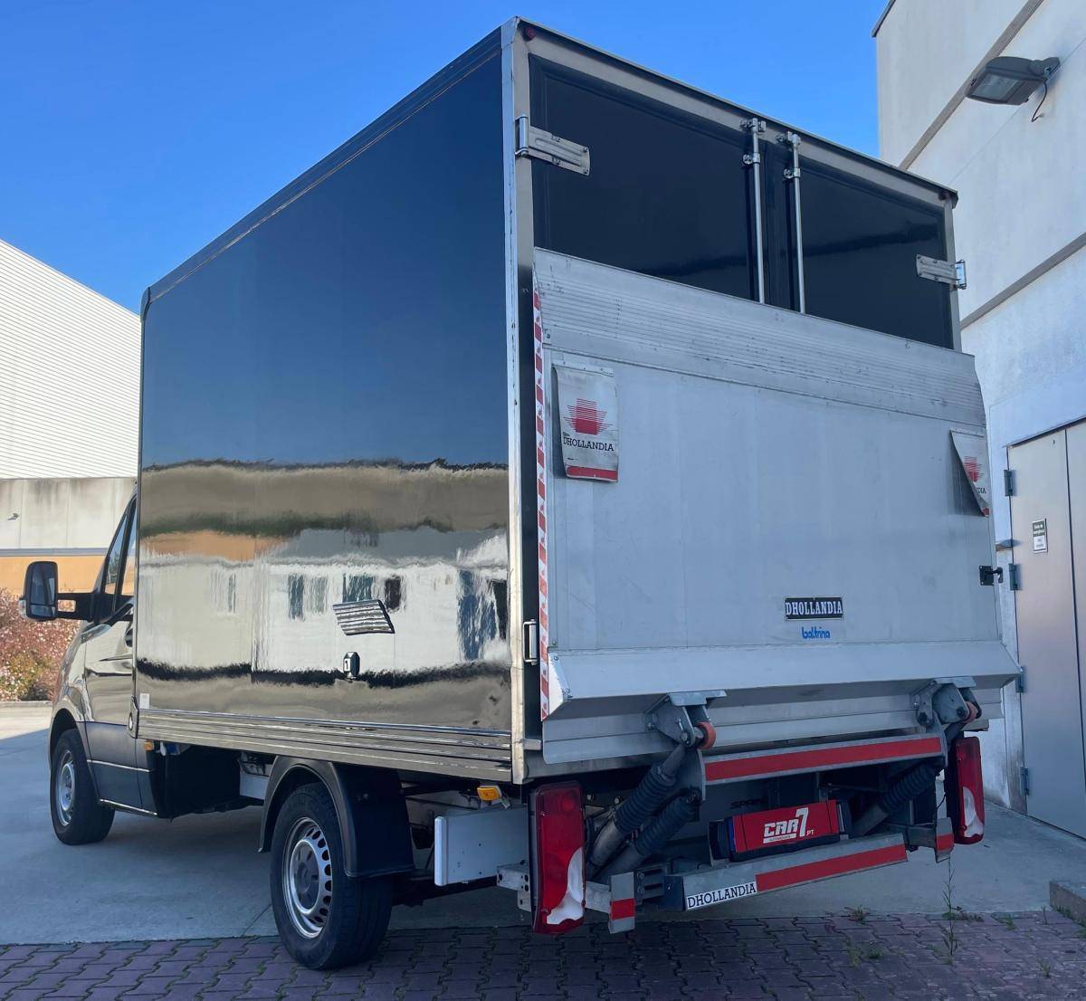 mercedes-benz-sprinter-2022-diesel-2143cc