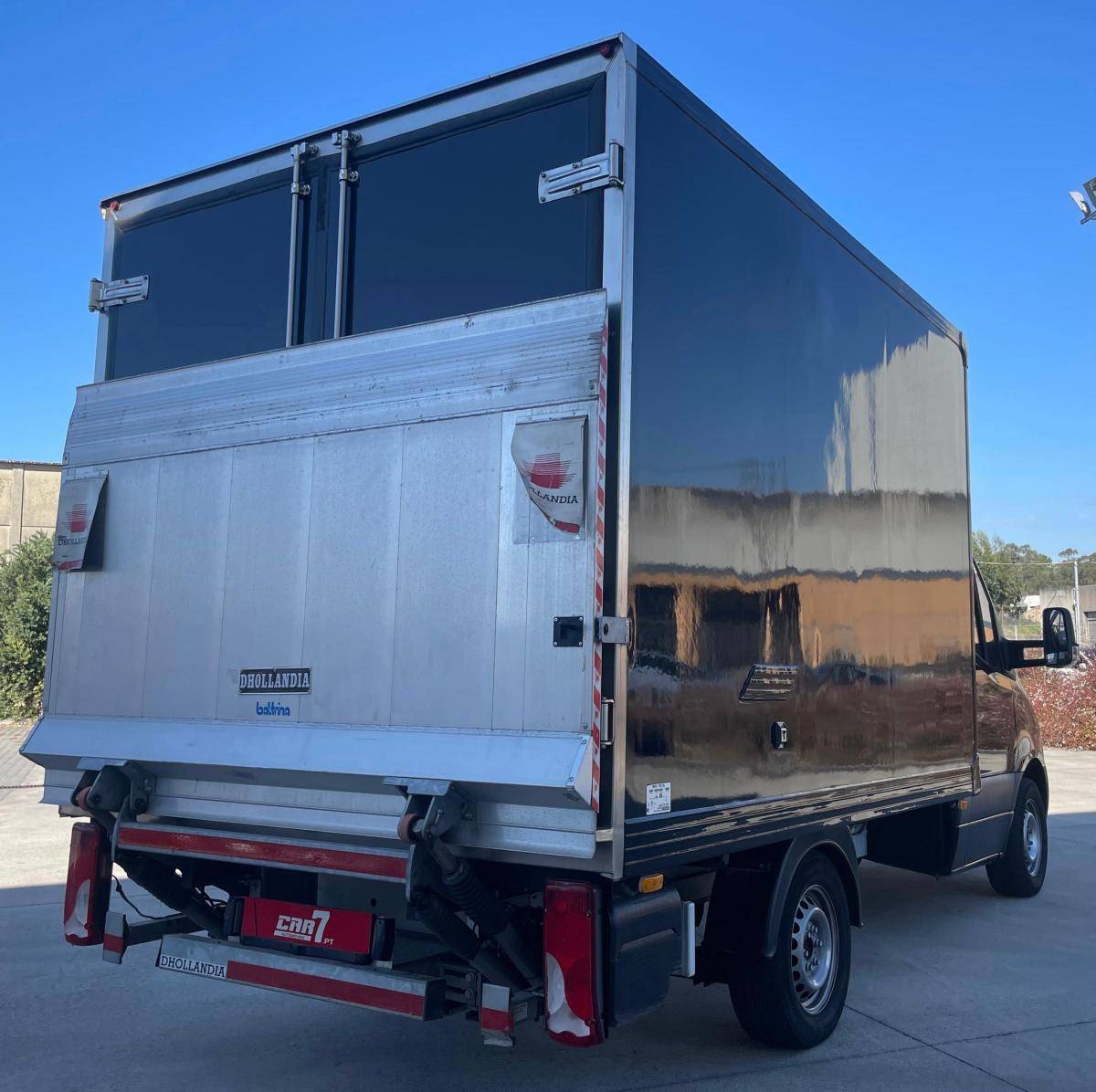 mercedes-benz-sprinter-2022-diesel-2143cc