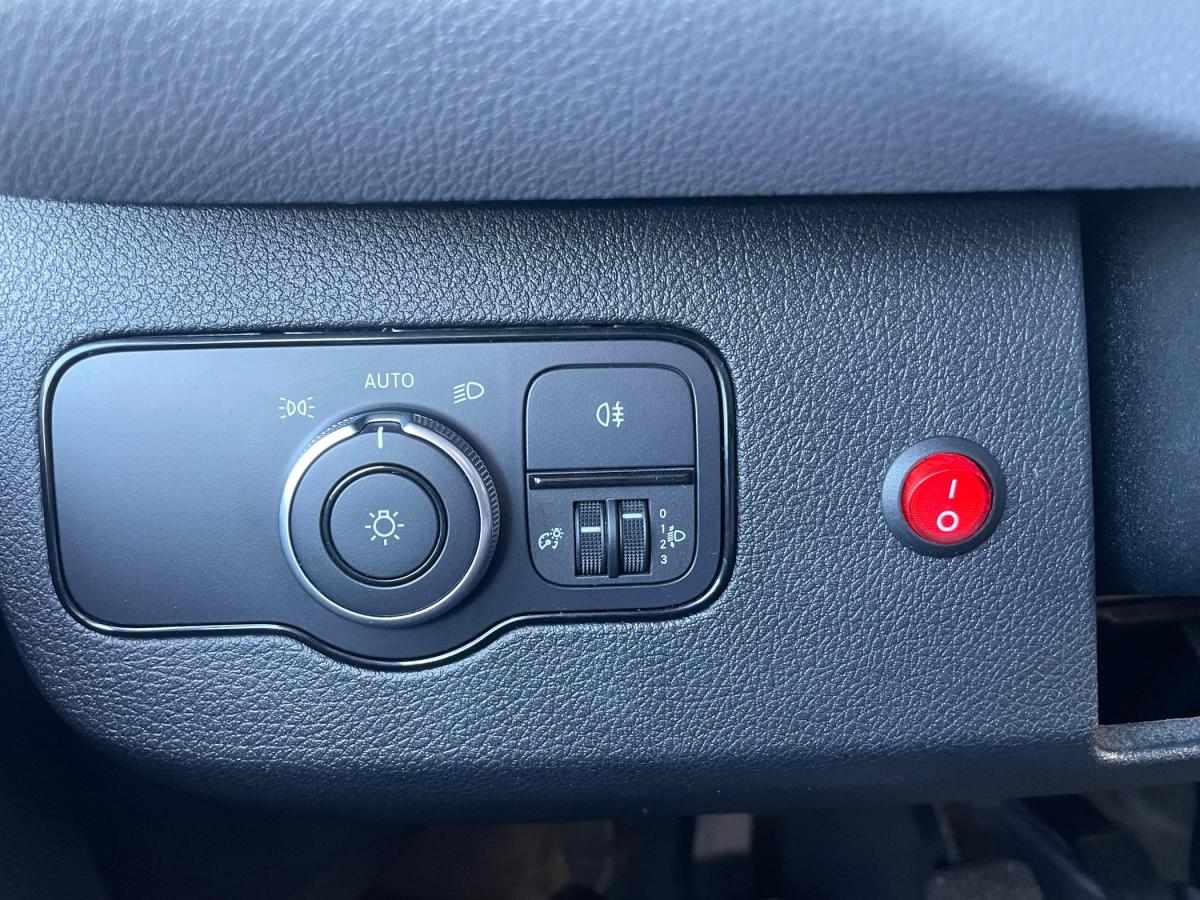 mercedes-benz-sprinter-2022-diesel-2143cc