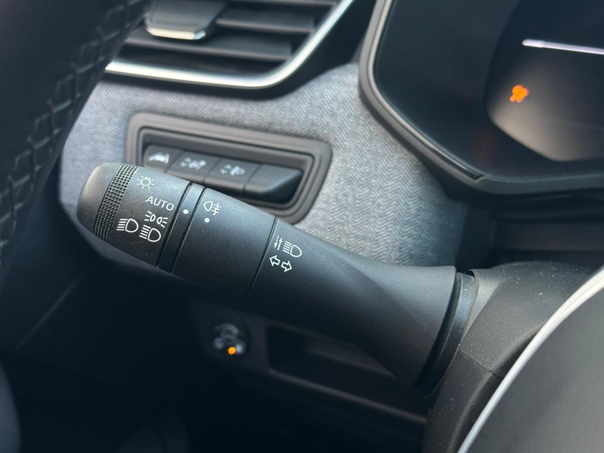 renault-clio-2024-gpl-999cc