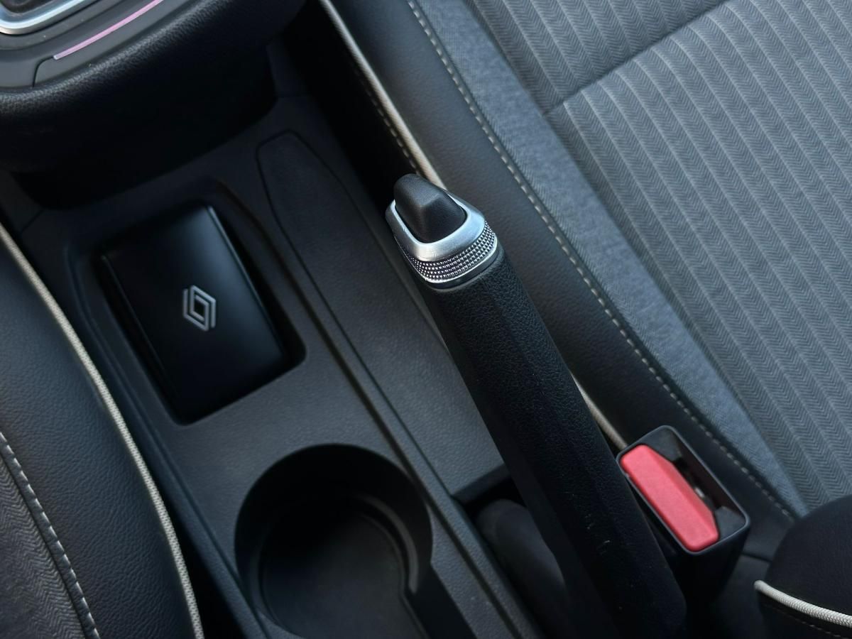 renault-clio-2024-gpl-999cc