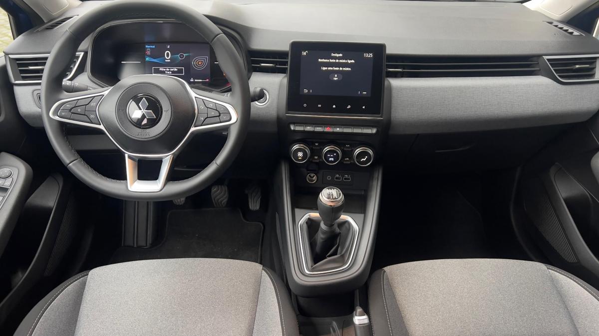 mitsubishi-colt-2024-gasolina-999cc