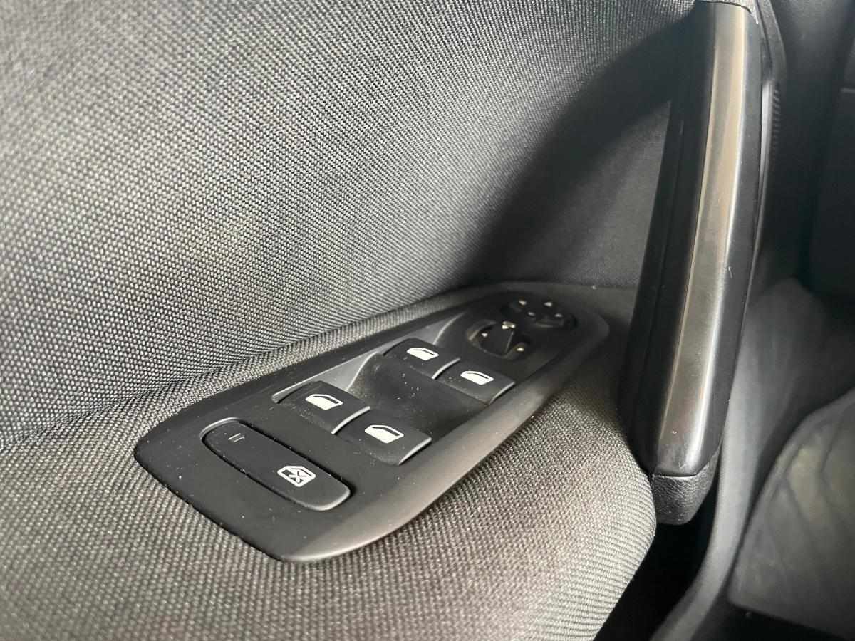 peugeot-308-sw-2020-diesel-1499cc