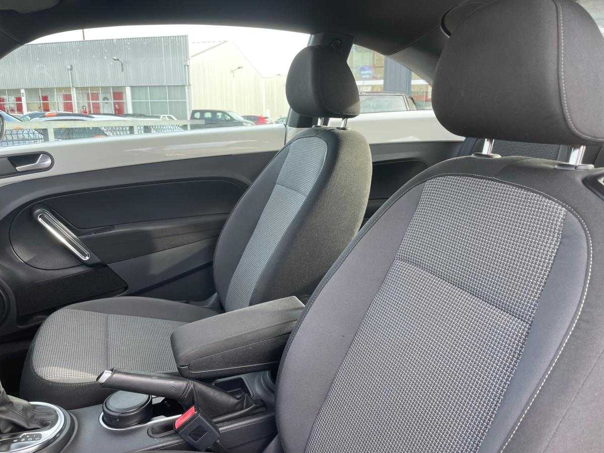 volkswagen-beetle-2013-diesel-1598cc