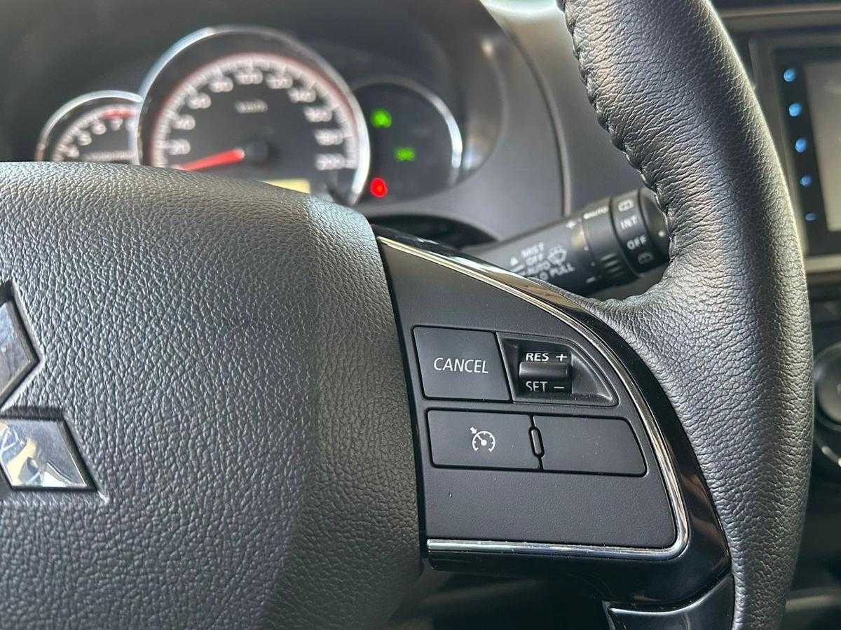 mitsubishi-space-star-2024-gasolina-1193cc