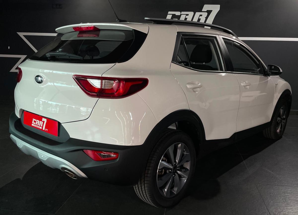 kia-stonic-2021-gasolina-1197cc