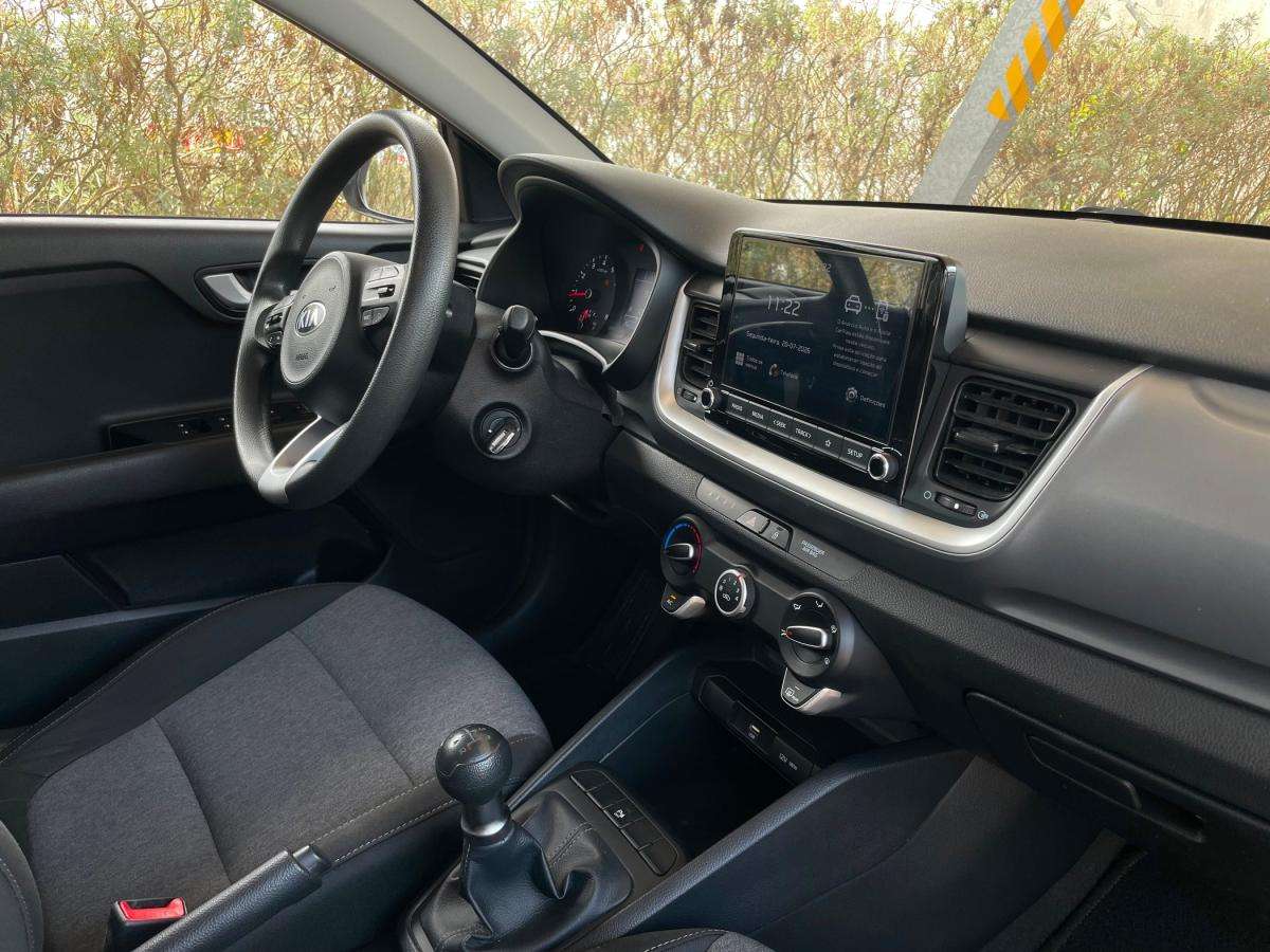 kia-stonic-2021-gasolina-1197cc