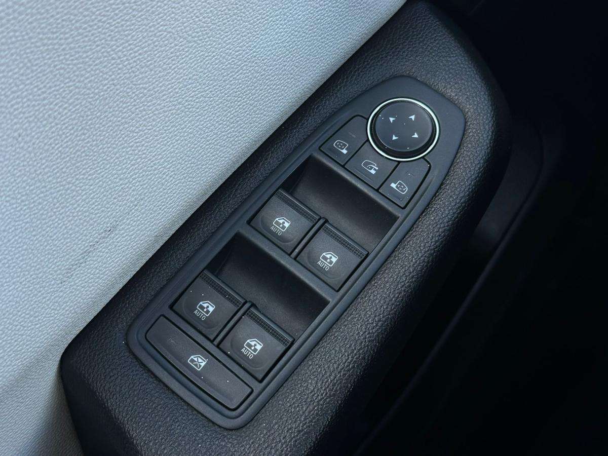 renault-clio-2023-gasolina-999cc