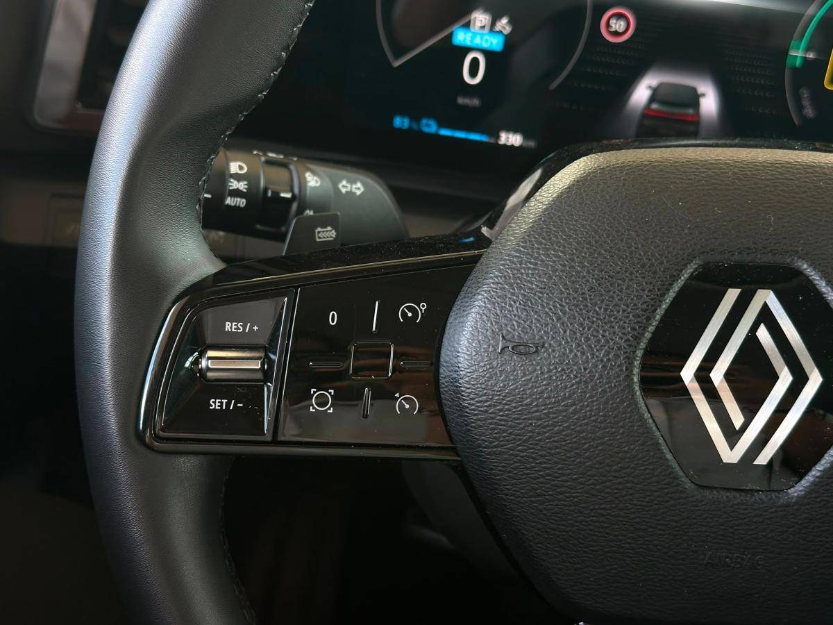 renault-megane-e-tech-2023-eletrico-500cc