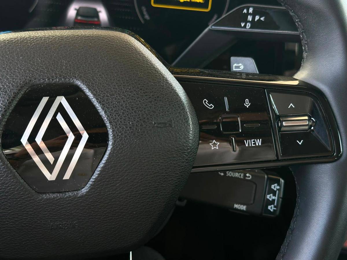 renault-megane-e-tech-2023-eletrico-500cc