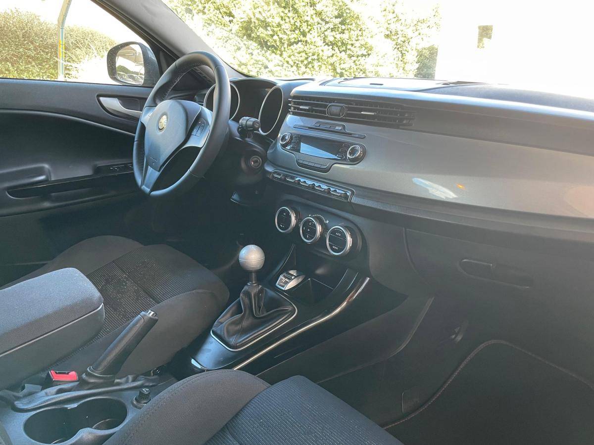 alfa-romeo-giulietta-2013-diesel-1598cc