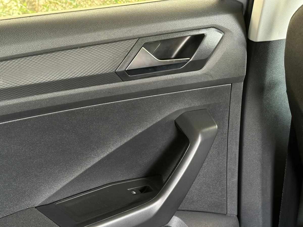 volkswagen-t-roc-2025-gasolina-999cc