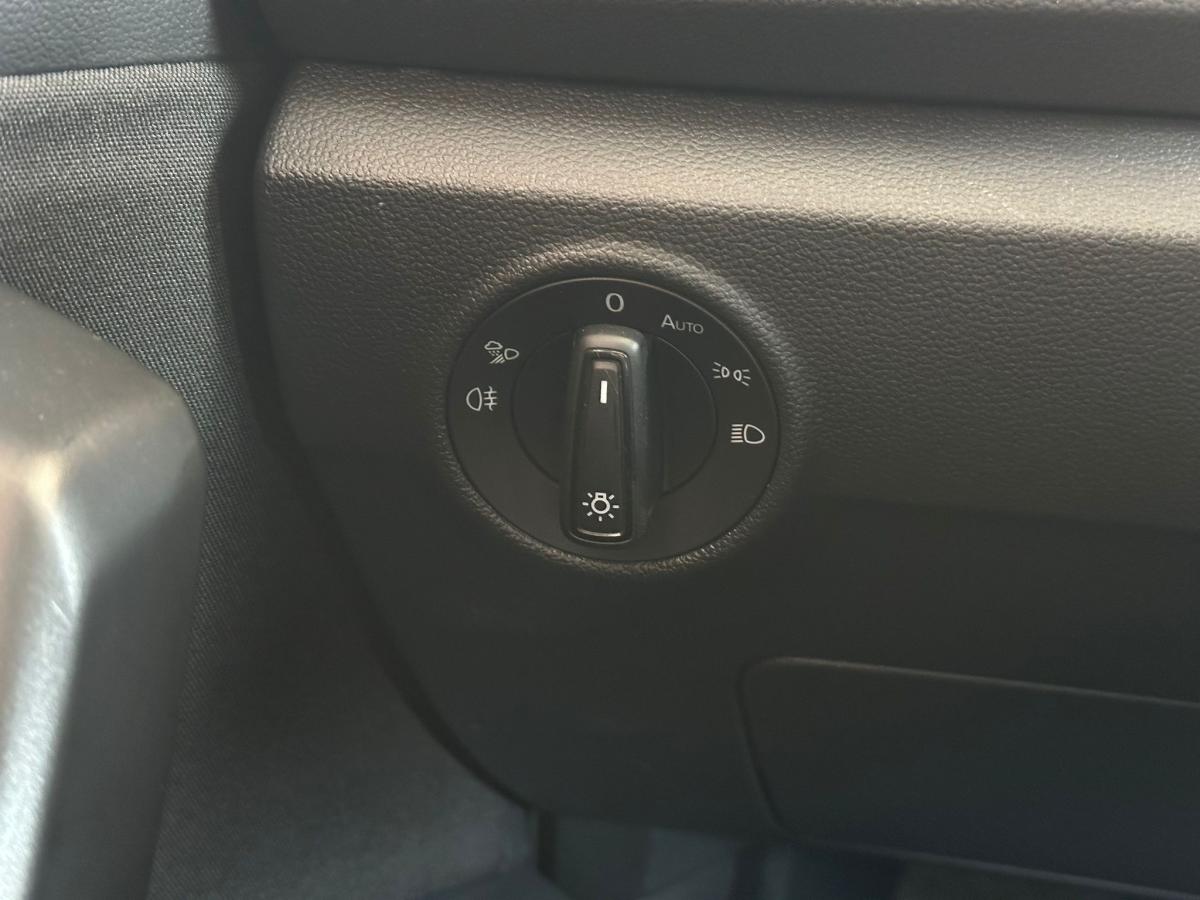 volkswagen-t-roc-2025-gasolina-999cc