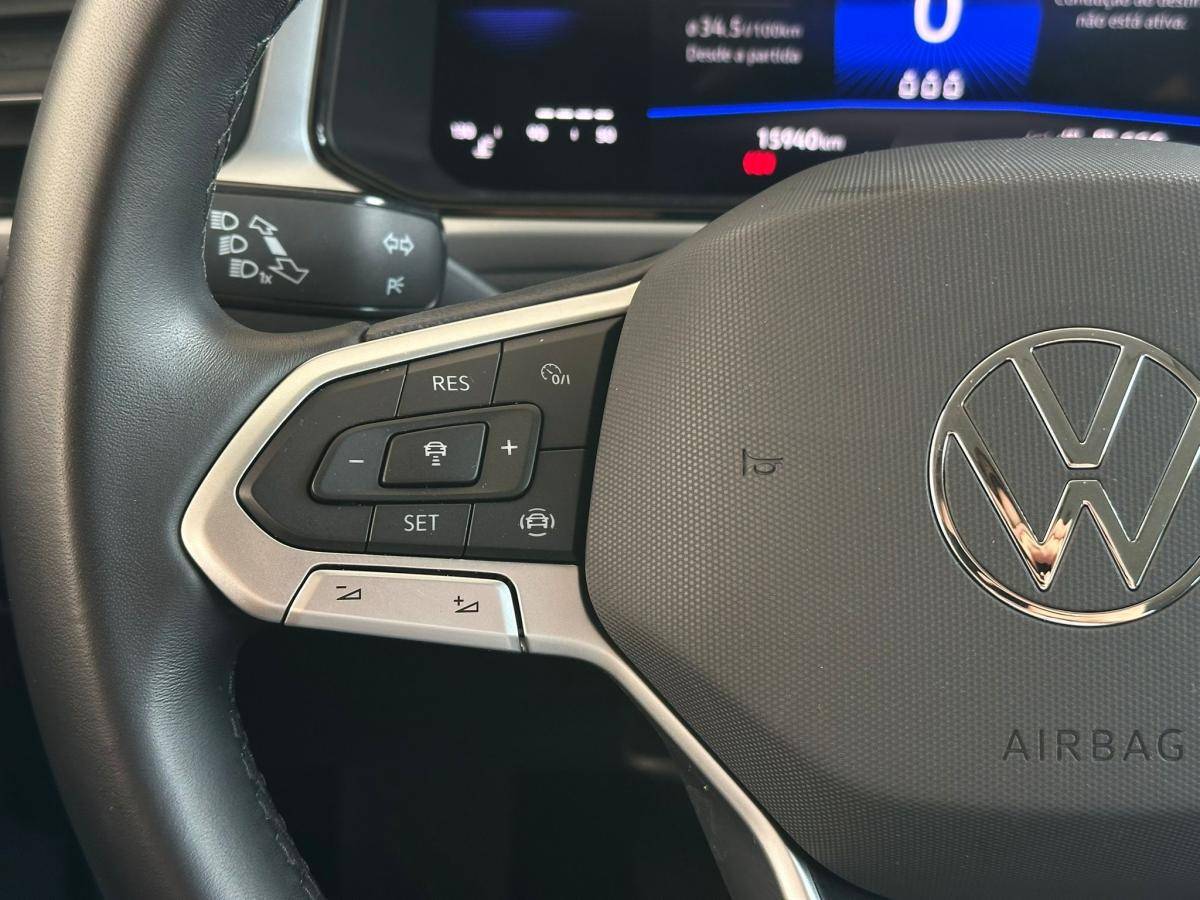 volkswagen-t-roc-2025-gasolina-999cc