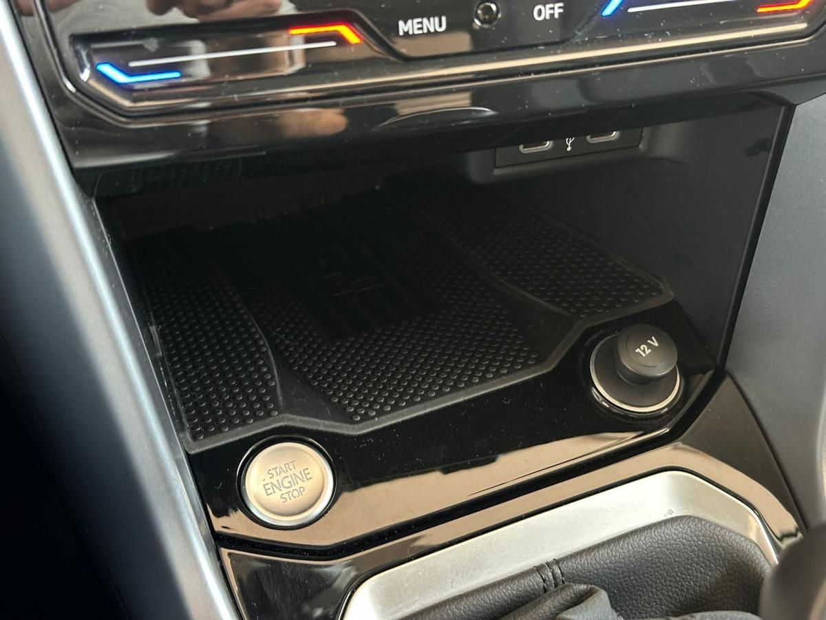 volkswagen-t-roc-2025-gasolina-999cc