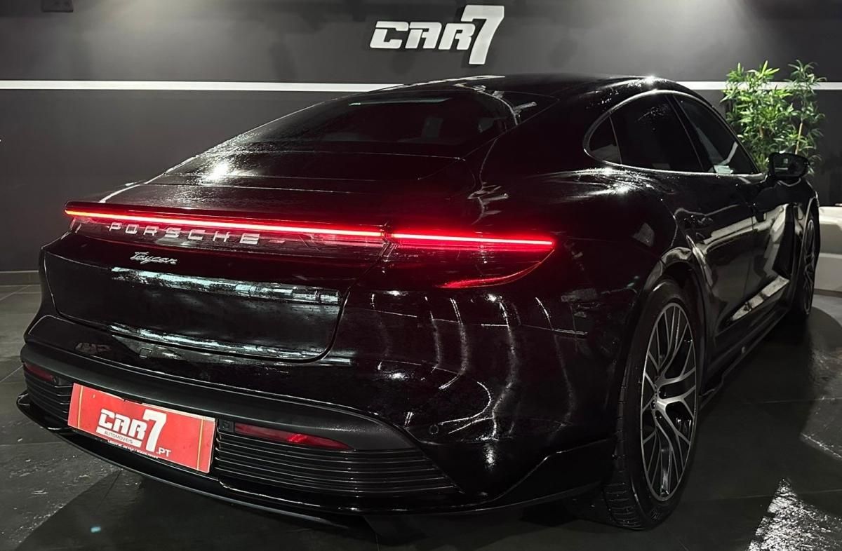 porsche-taycan-2021-eletrico-500cc