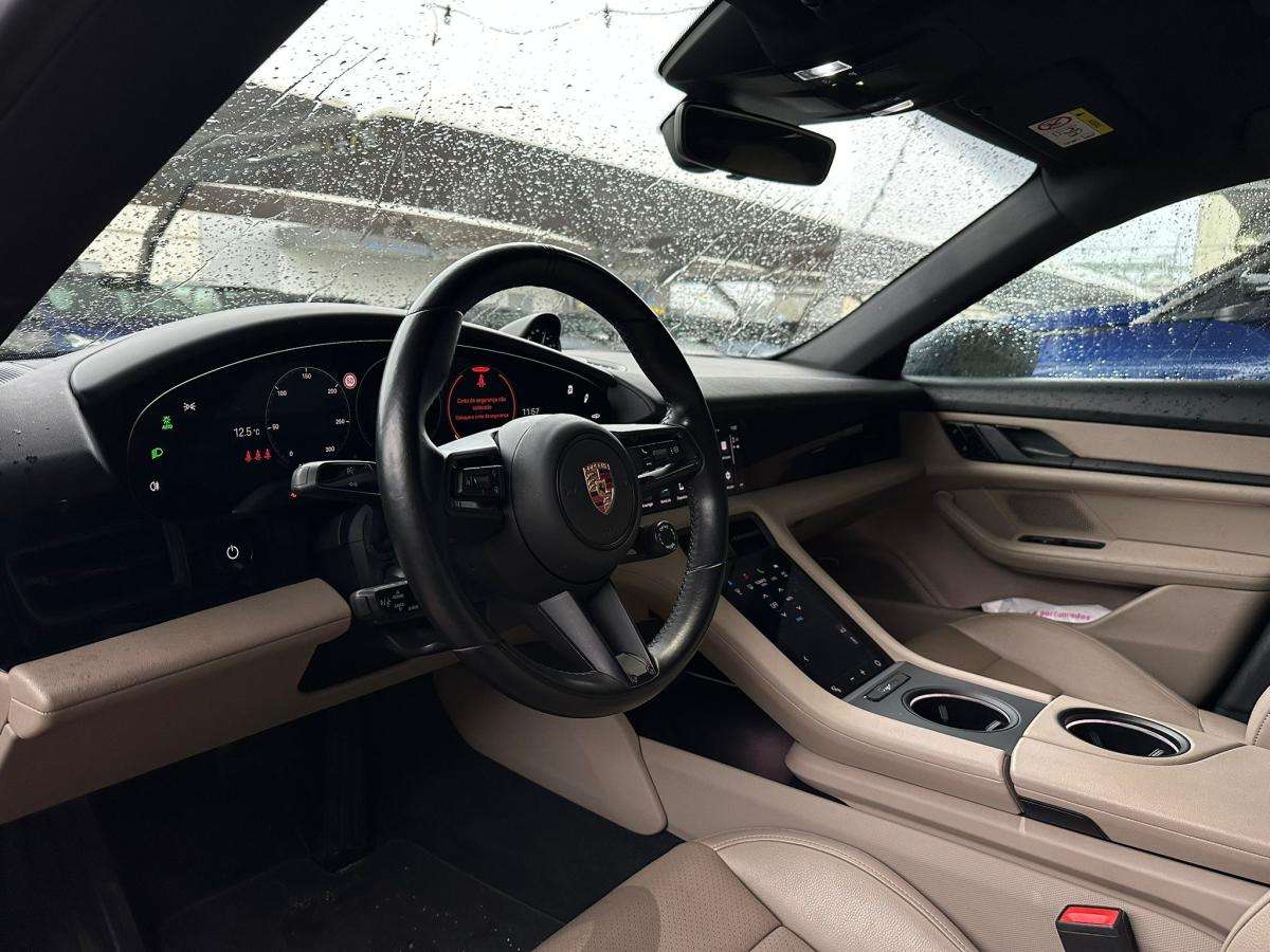 porsche-taycan-2021-eletrico-500cc