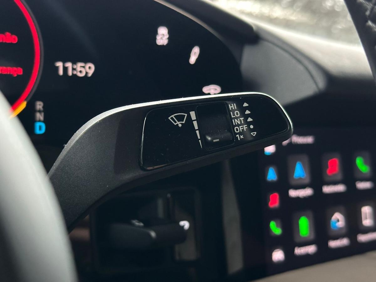 porsche-taycan-2021-eletrico-500cc