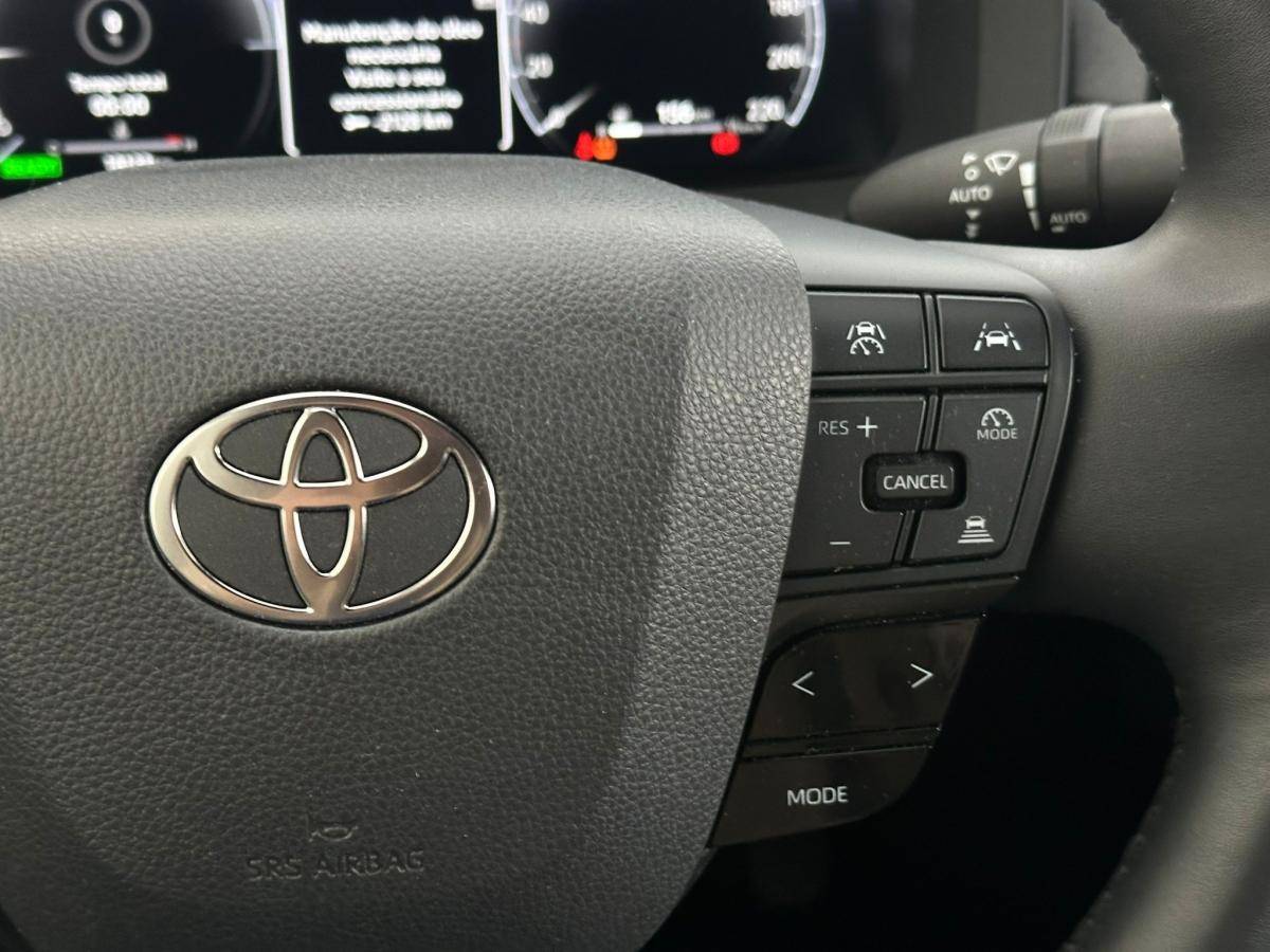 toyota-c-hr-2025-hibrido-a-gasolina-1798cc