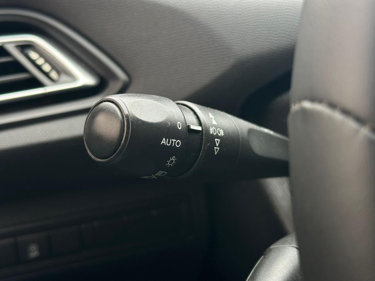 peugeot-308-2018-diesel-1499cc