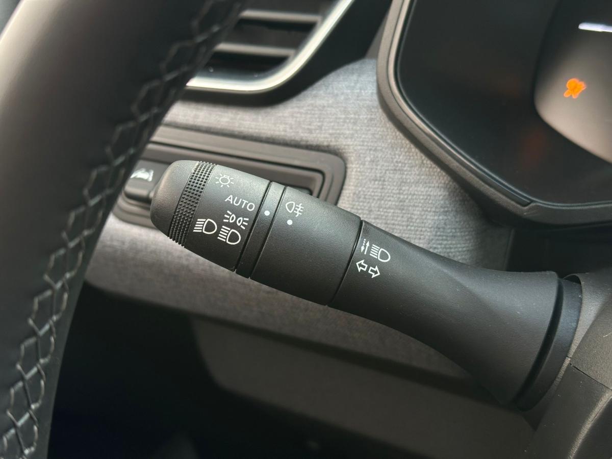 renault-captur-2024-gasolina-999cc