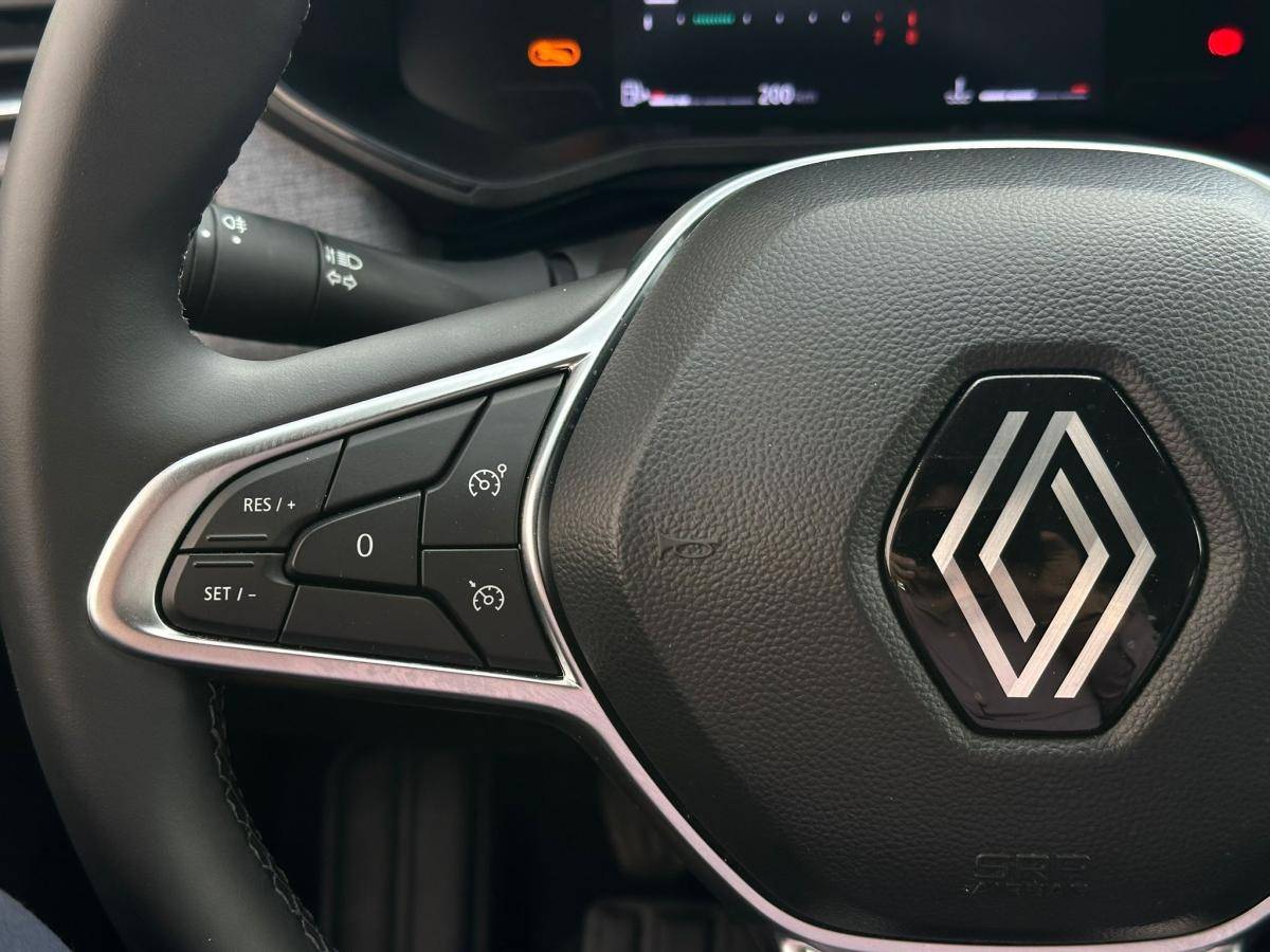 renault-captur-2024-gasolina-999cc