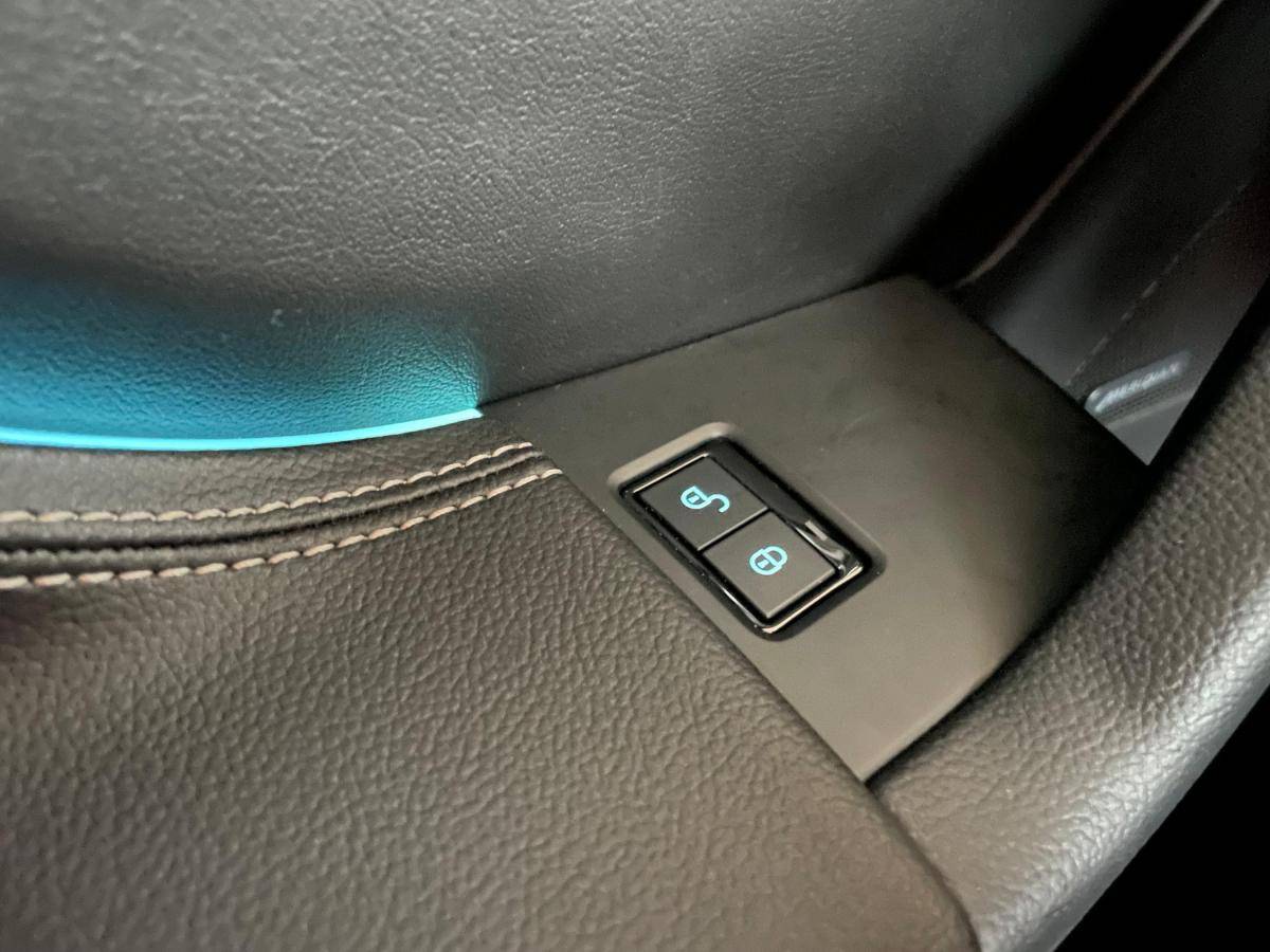 jaguar-f-pace-2016-diesel-1999cc