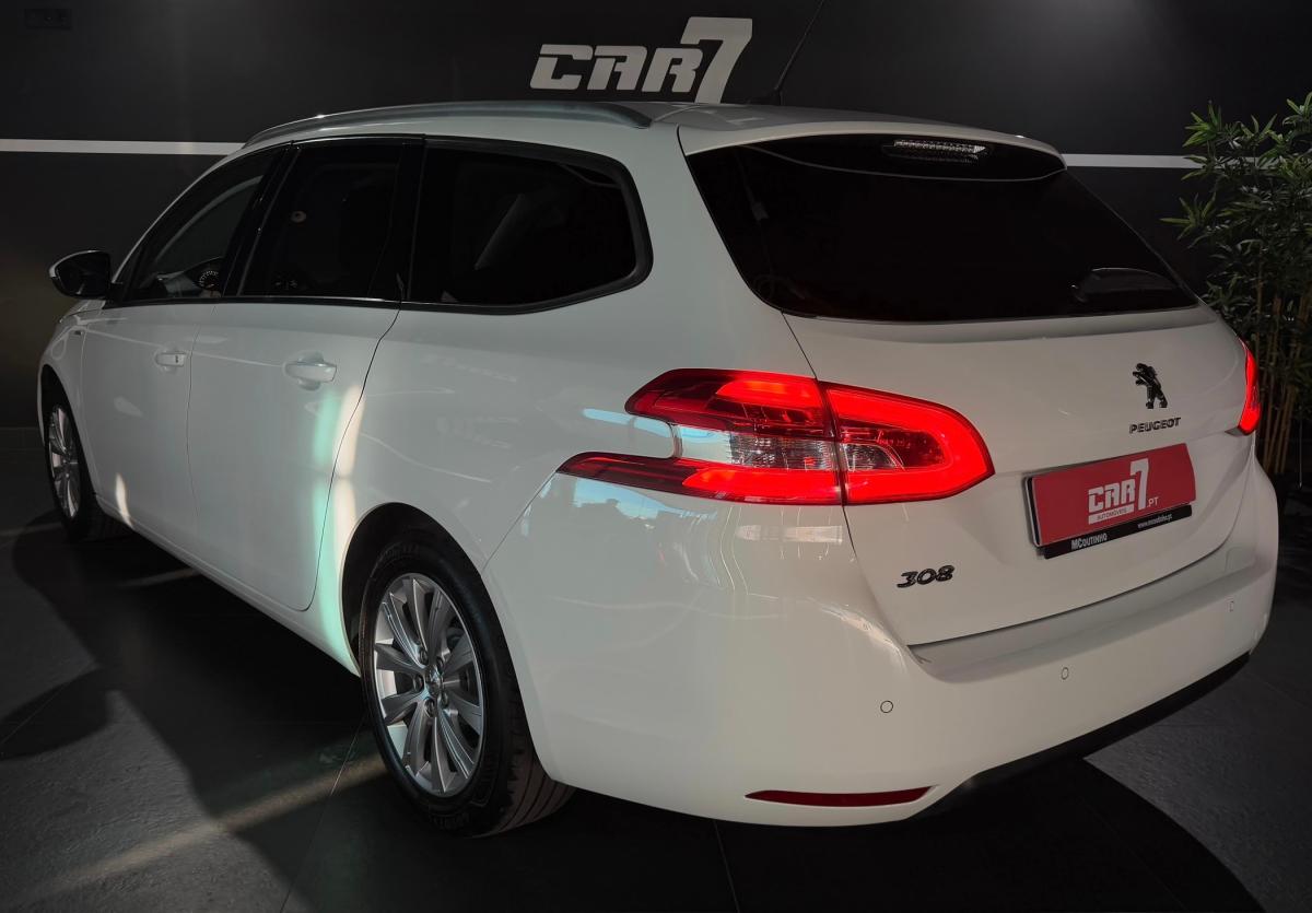 peugeot-308-sw-2018-diesel-1499cc
