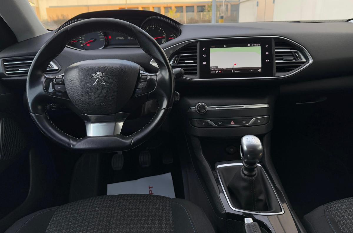 peugeot-308-sw-2018-diesel-1499cc