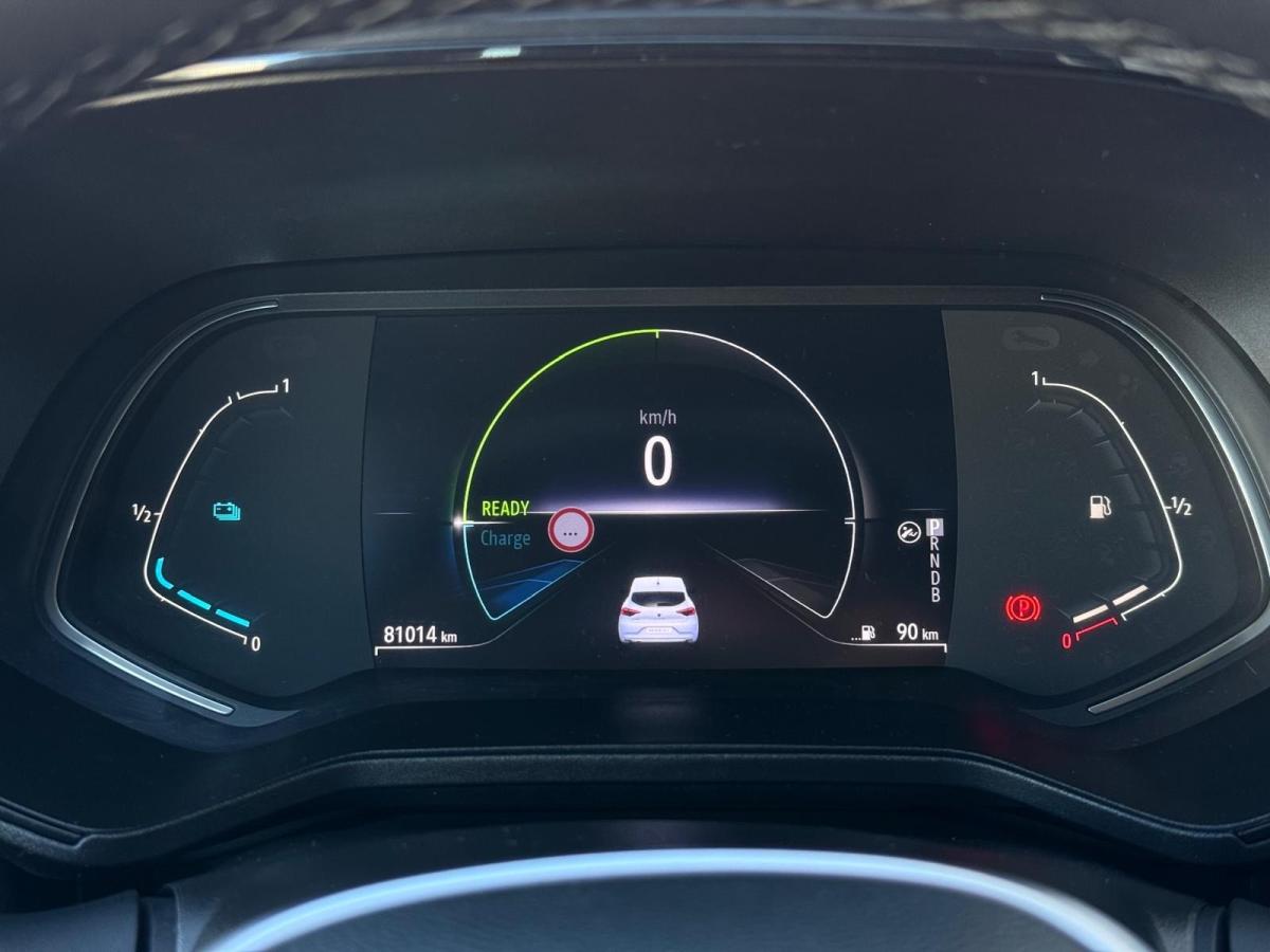renault-clio-2022-hibrido-a-gasolina-1598cc