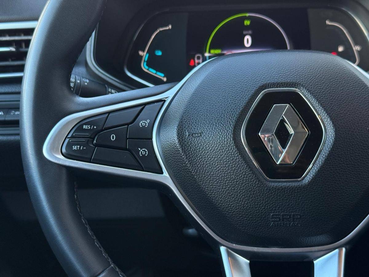 renault-clio-2022-hibrido-a-gasolina-1598cc