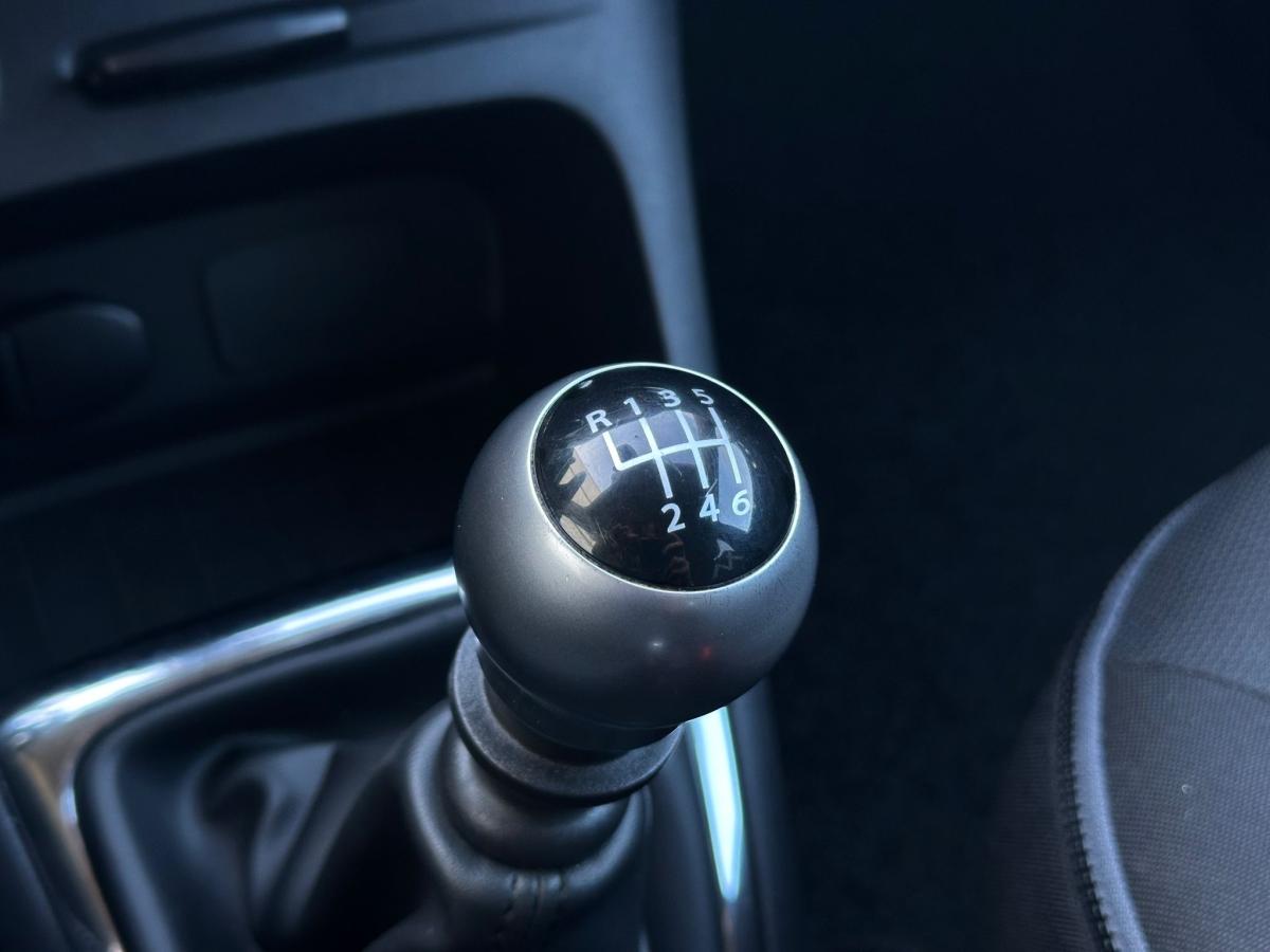 renault-captur-2016-gasolina-1197cc