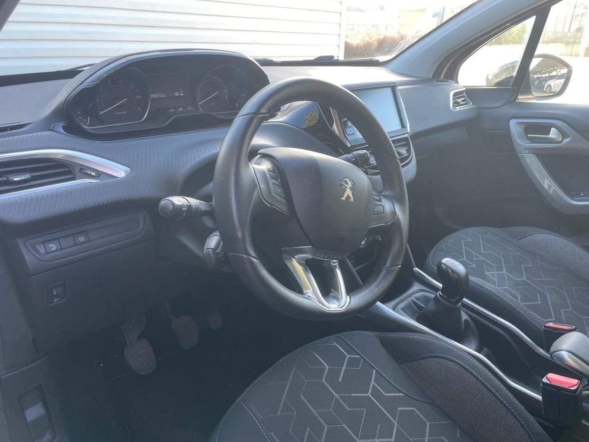 peugeot-2008-2018-gasolina-1199cc