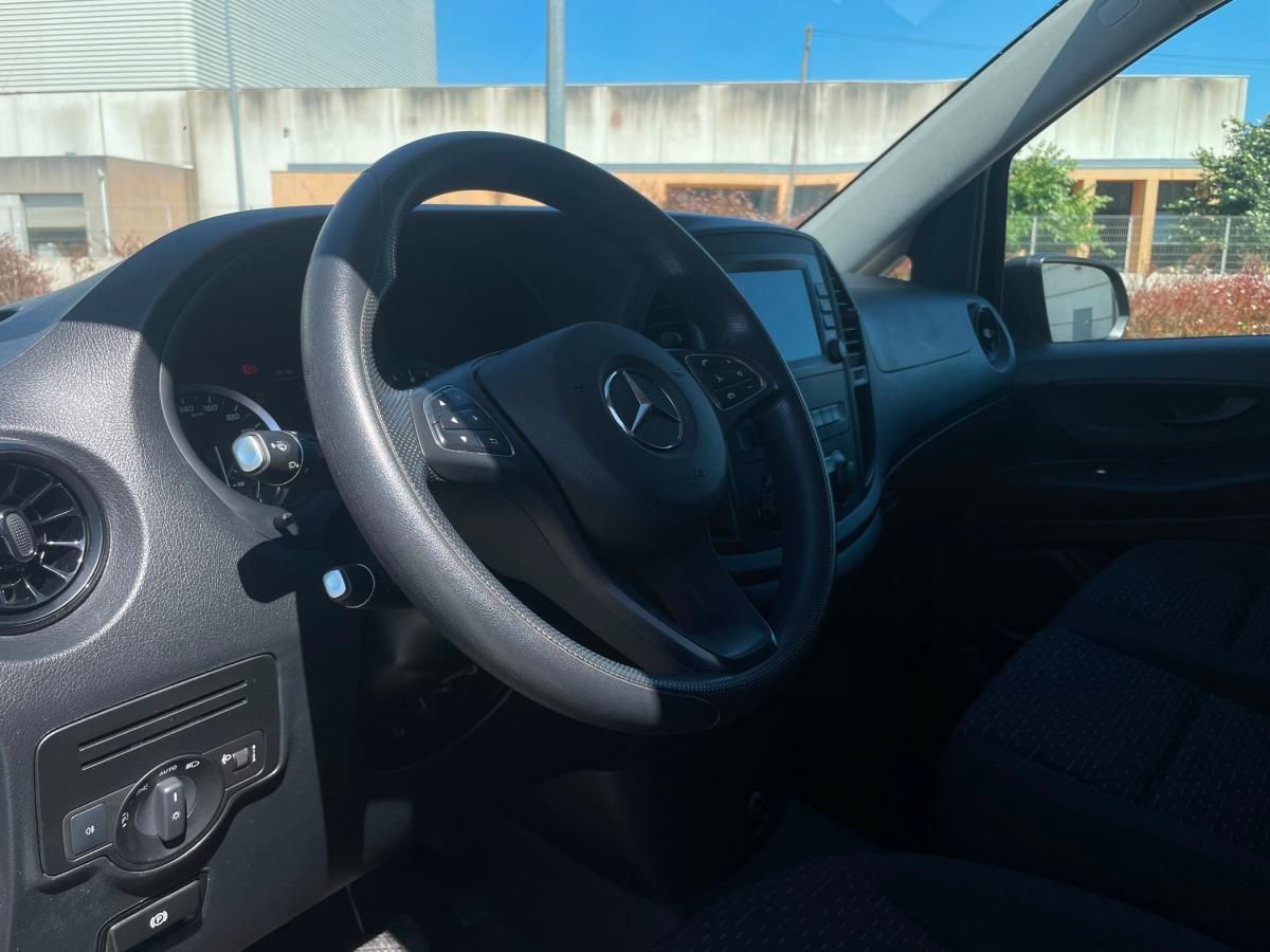mercedes-benz-vito-2022-diesel-1950cc