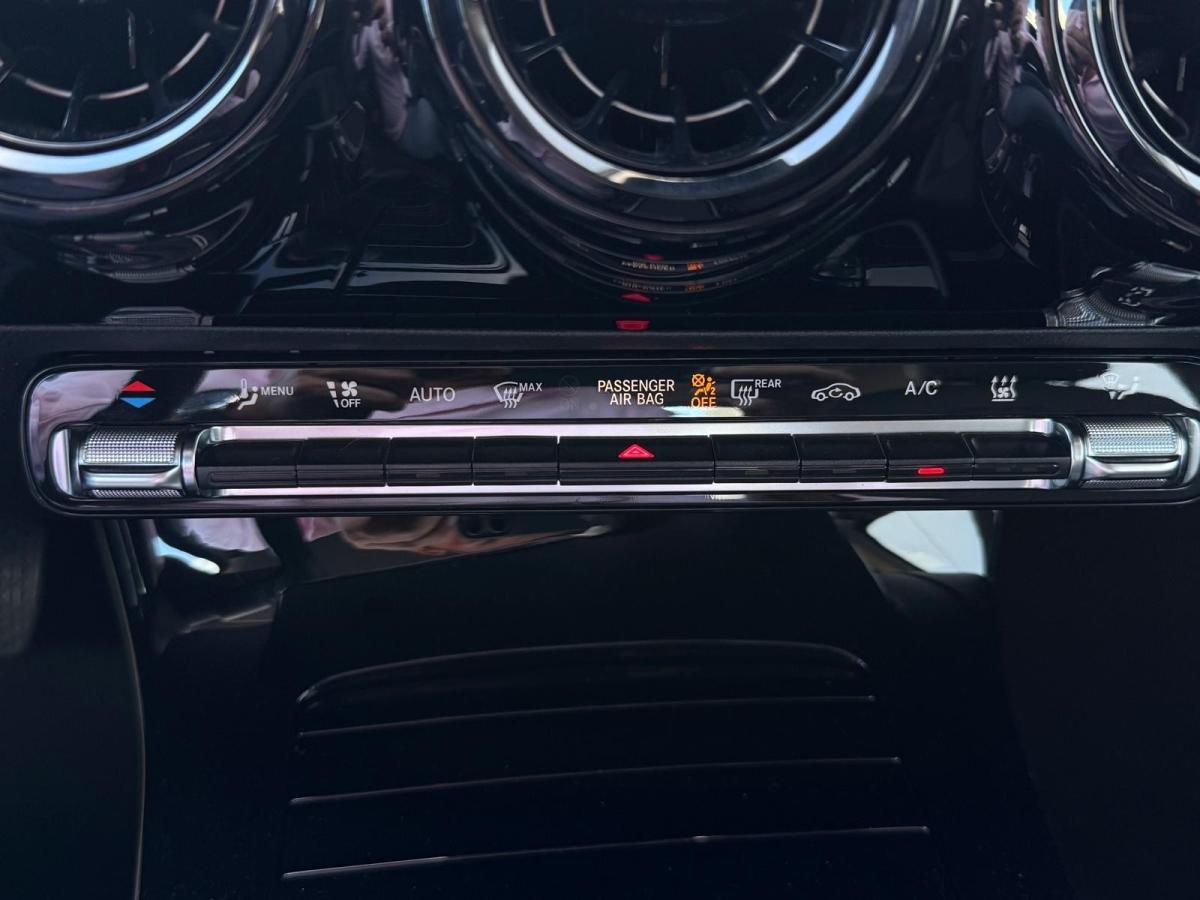 mercedes-benz-classe-a-2024-hibrido-a-gasolina-1332cc