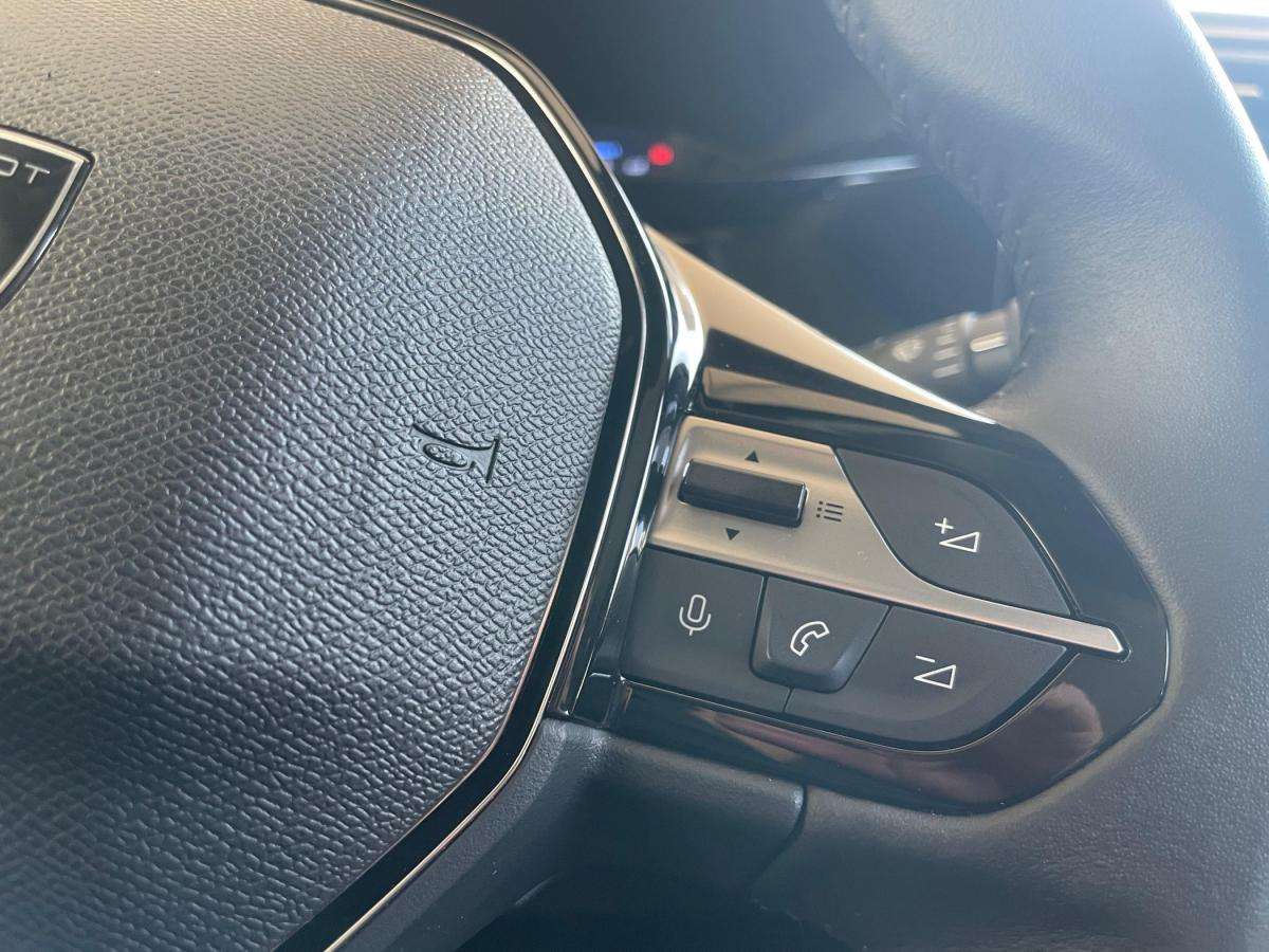 peugeot-308-sw-2024-gasolina-1199cc