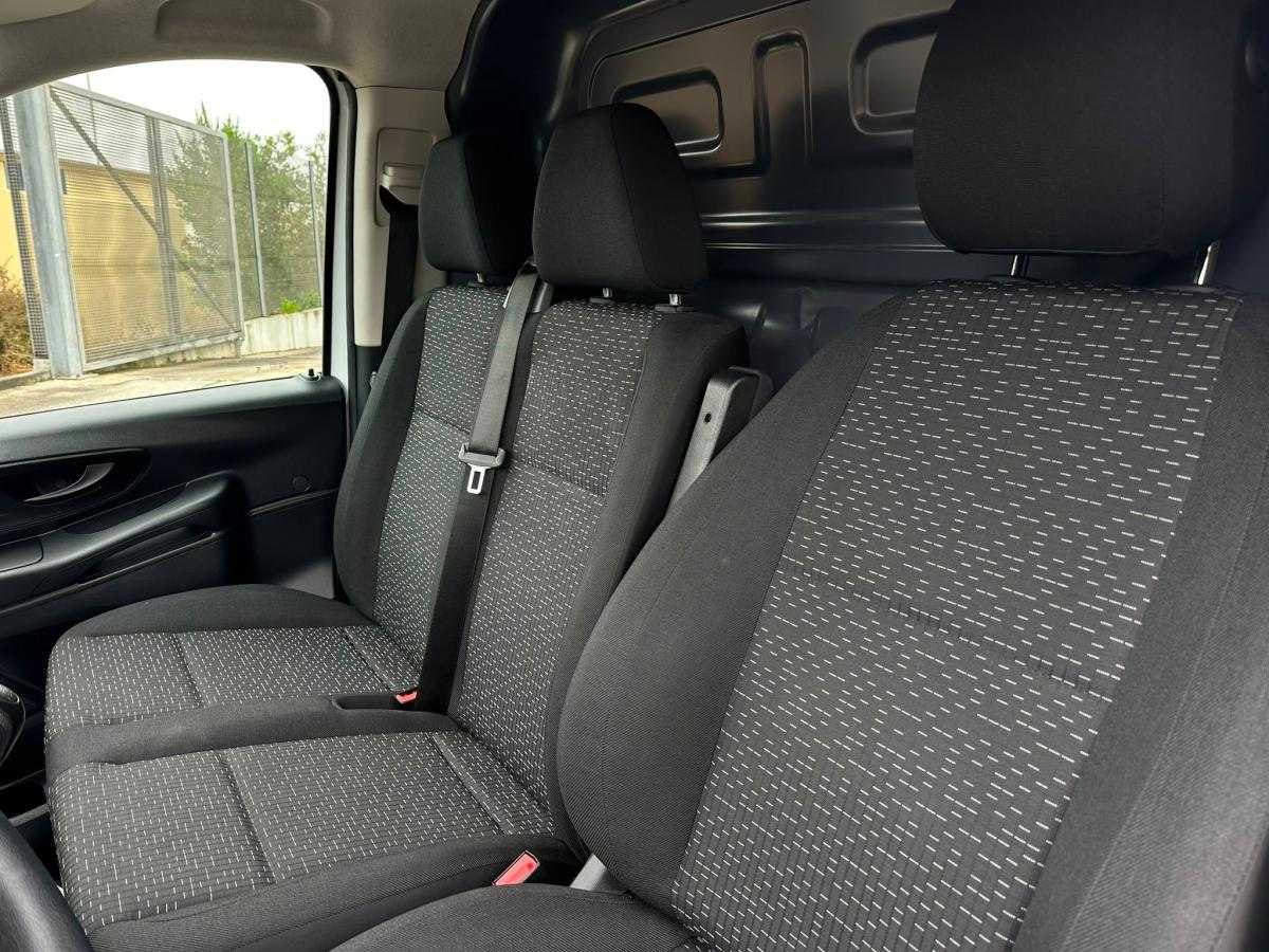 mercedes-benz-vito-2025-diesel-1950cc