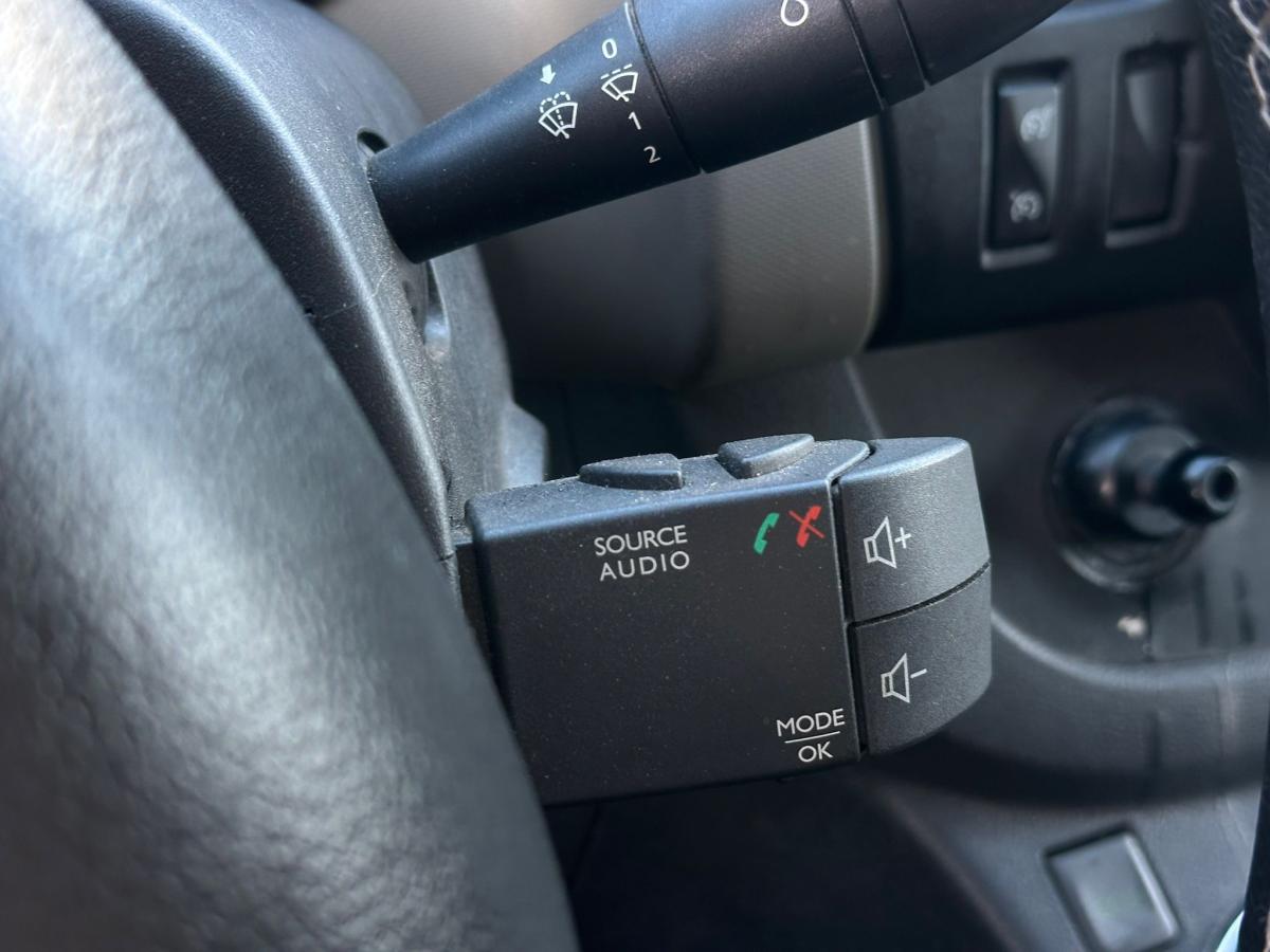 renault-trafic-2016-diesel-1598cc