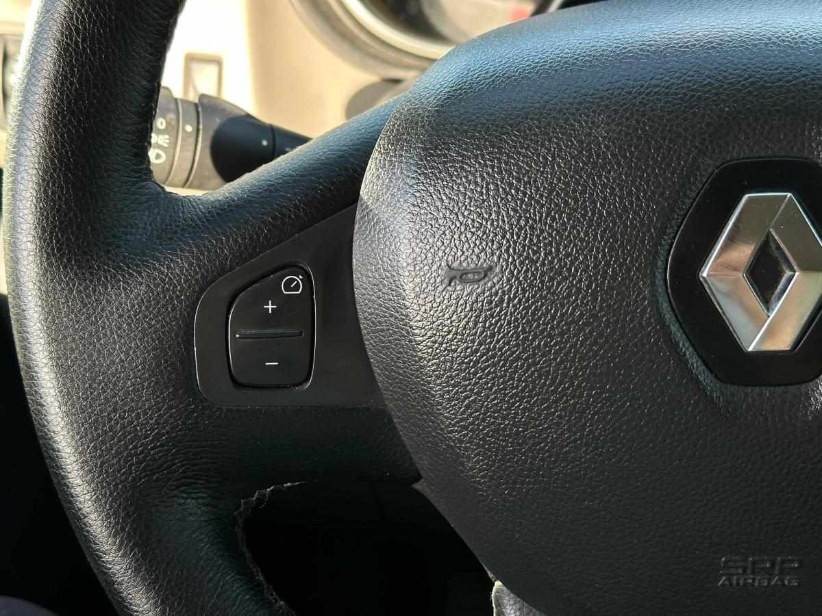 renault-trafic-2016-diesel-1598cc