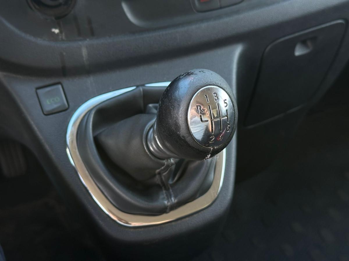renault-trafic-2016-diesel-1598cc