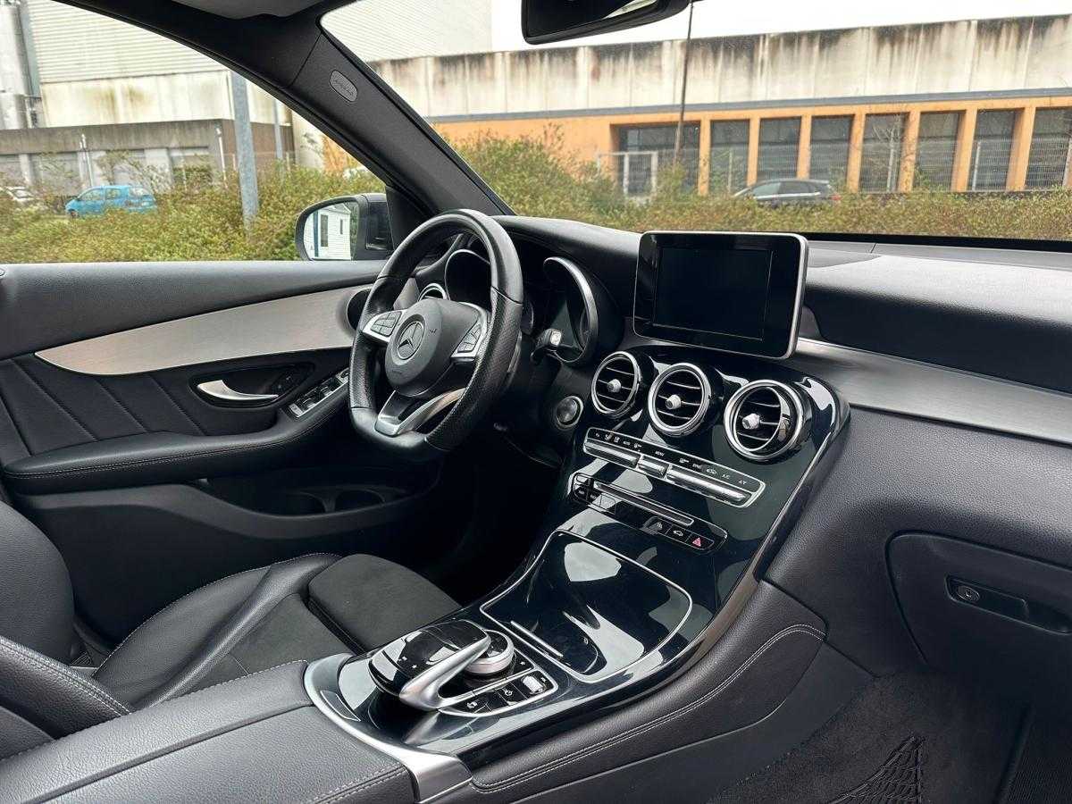 mercedes-benz-glc-2019-diesel-2143cc