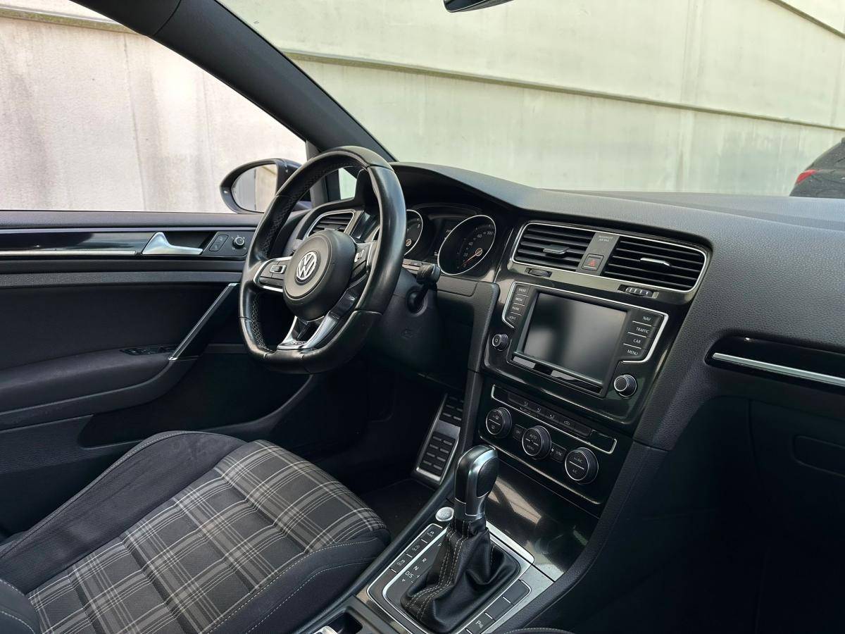 volkswagen-golf-2017-diesel-1968cc